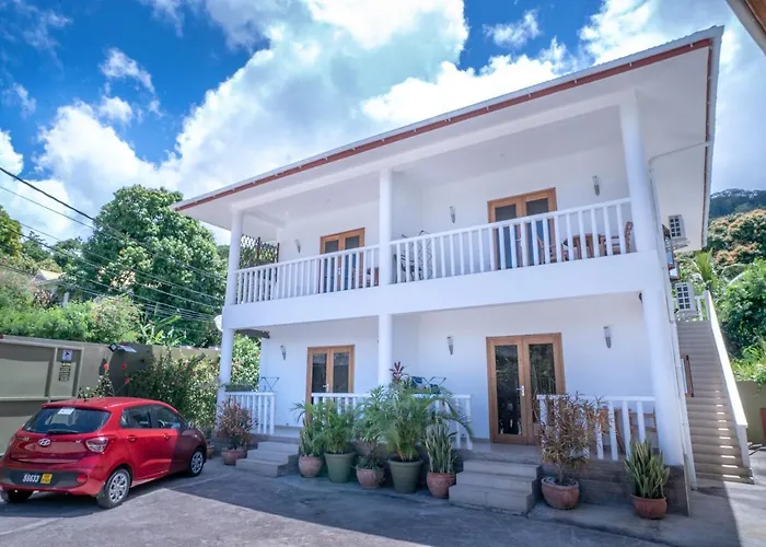 Apartment La Maison Hibiscus Self Catering *