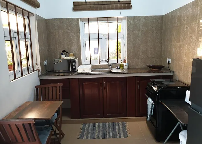Apartment La Maison Hibiscus Self Catering