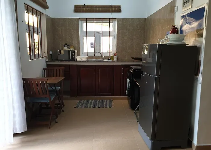 La Maison Hibiscus Self Catering * Beau Vallon (Mahe)
